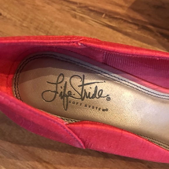 Fuchsia pink wedges - Picture 5 of 5